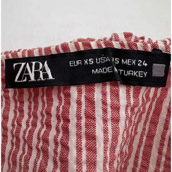 ZARA Red White Candy Stripe Puff Sleeve XS Crop Top Woman Ruffle Cottage Boho - Picture 2 of 5